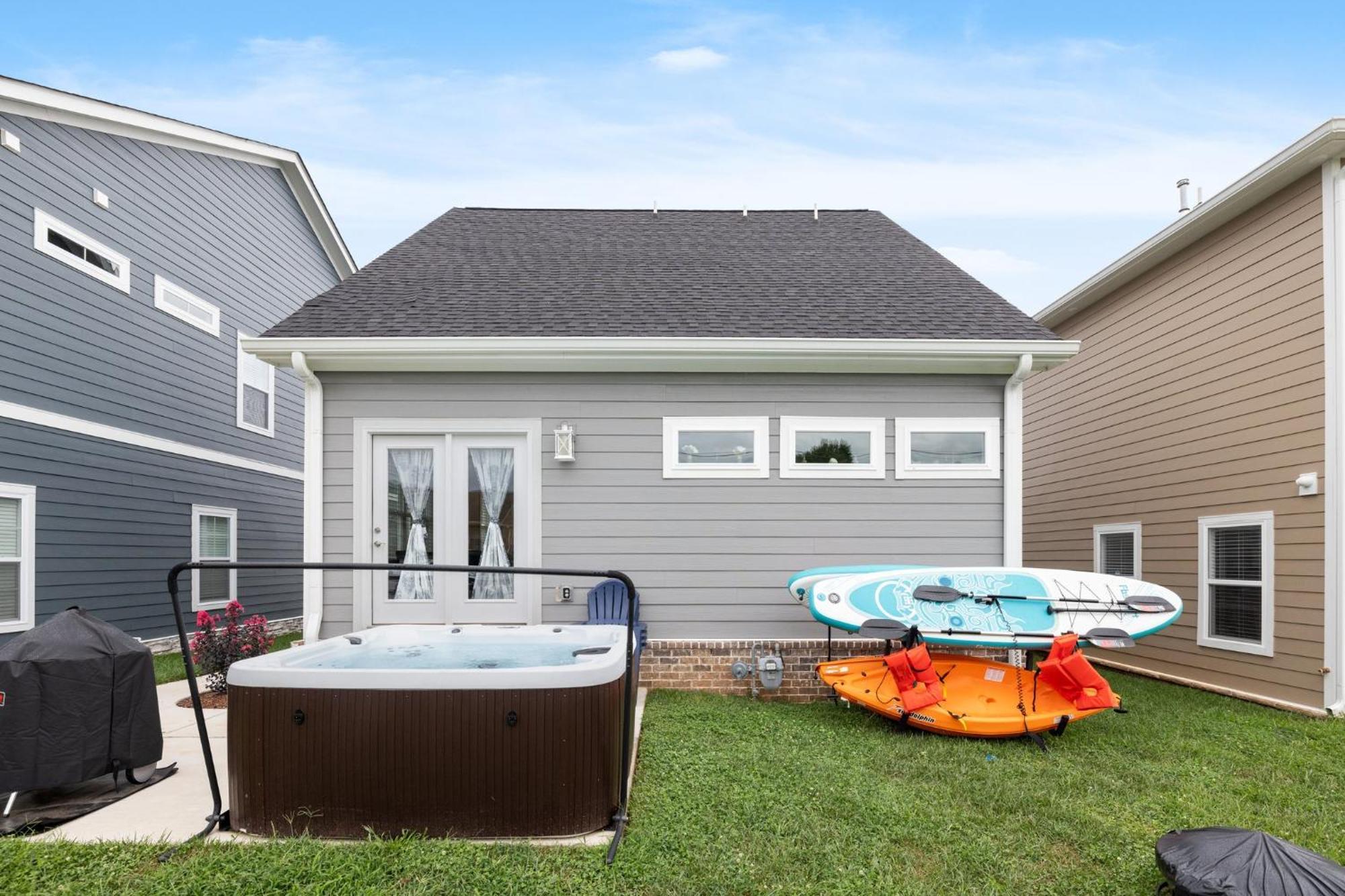 Cozy Lake Cottage W/ Kayaks, Sups, Pool & Firepit Winchester Exterior photo